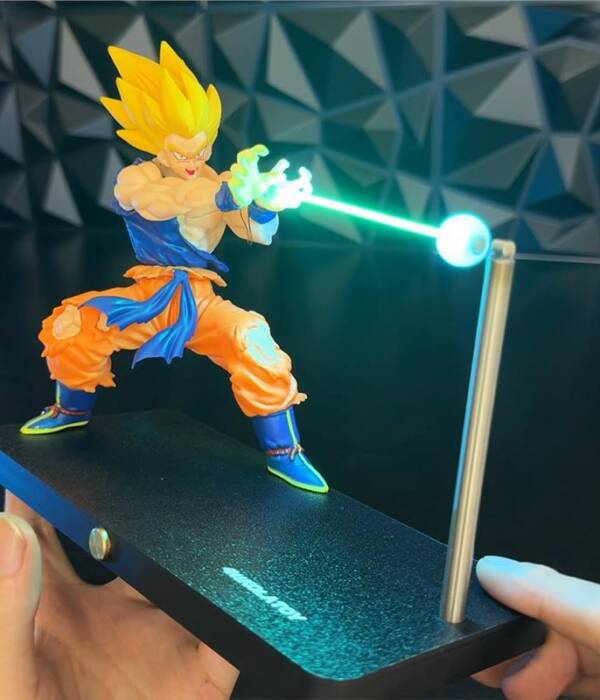 Dragon Ball Z Goku Kamehameha Lamp
