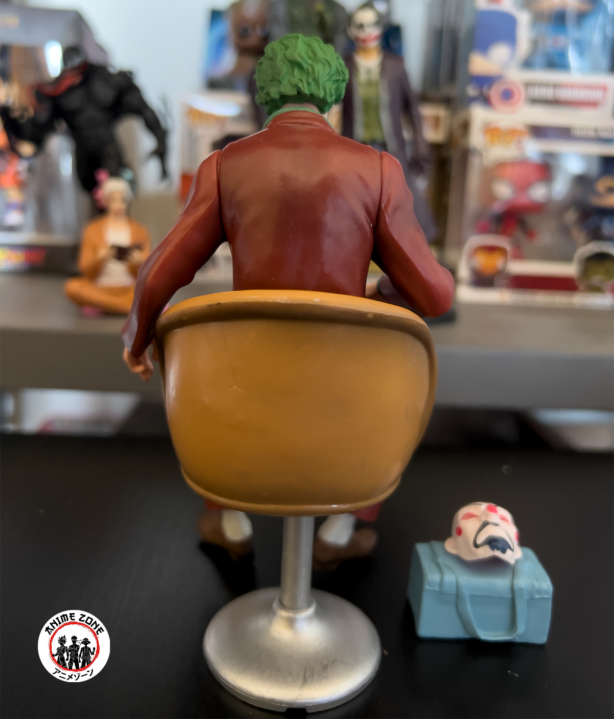 Joker (2019) Arthur Fleck Sitting 16cm - Image 5